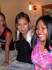 Three Filipina coeds have foursome with lucky tourist