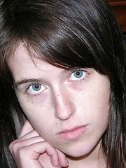 Petite And Skinny Amateur Teen Model - Luna Model
