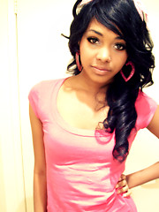 Neat mulatto cutie posing in hot pictures
