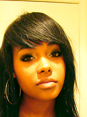 Neat mulatto cutie posing in hot pictures