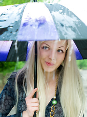 While everybody seek indoor from rain this extreme champagne girlfriend enjoy the photo session. Extra lovely outlook.