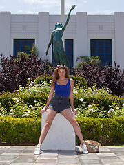 Florence Milo High Wasted Dreams