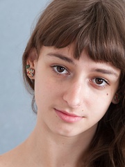 Young WIllow shows off hairy pits and hairy pussy